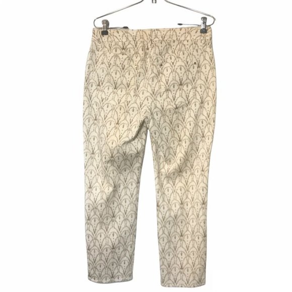 Chico's Rhinestone & Lace Skimmer Pants in Cream - Chico's Size 0 (Small/4) - Picture 5 of 8